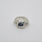 Anillo Sugus Lavanda con circonita cúbica ovalada lavanda