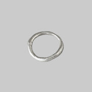 Simplemente un anillo