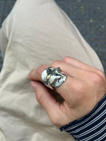 portal hand