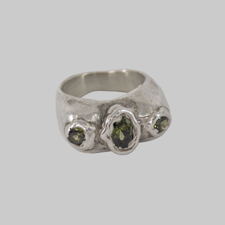 Timida 3 verde peridoto